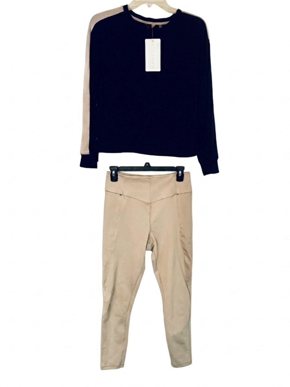 NWT DANSKIN 2-piece Active / Lounge Set Size Medium